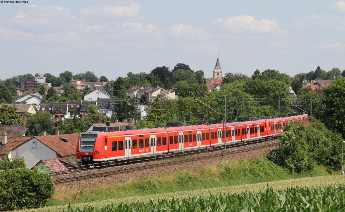 425 314-2 und 425 303-5 als RE 19508 (Stuttgart Hbf-Heidelberg Hbf) bei Sachsenheim 13.7.13