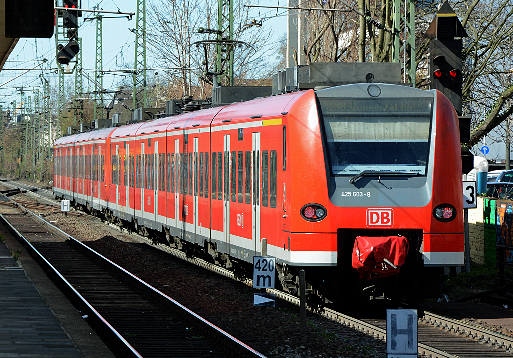 425 603-8 RB48 nach Wuppertal bei der Abfahrt aus dem Hbf Bonn - 20.03.2014