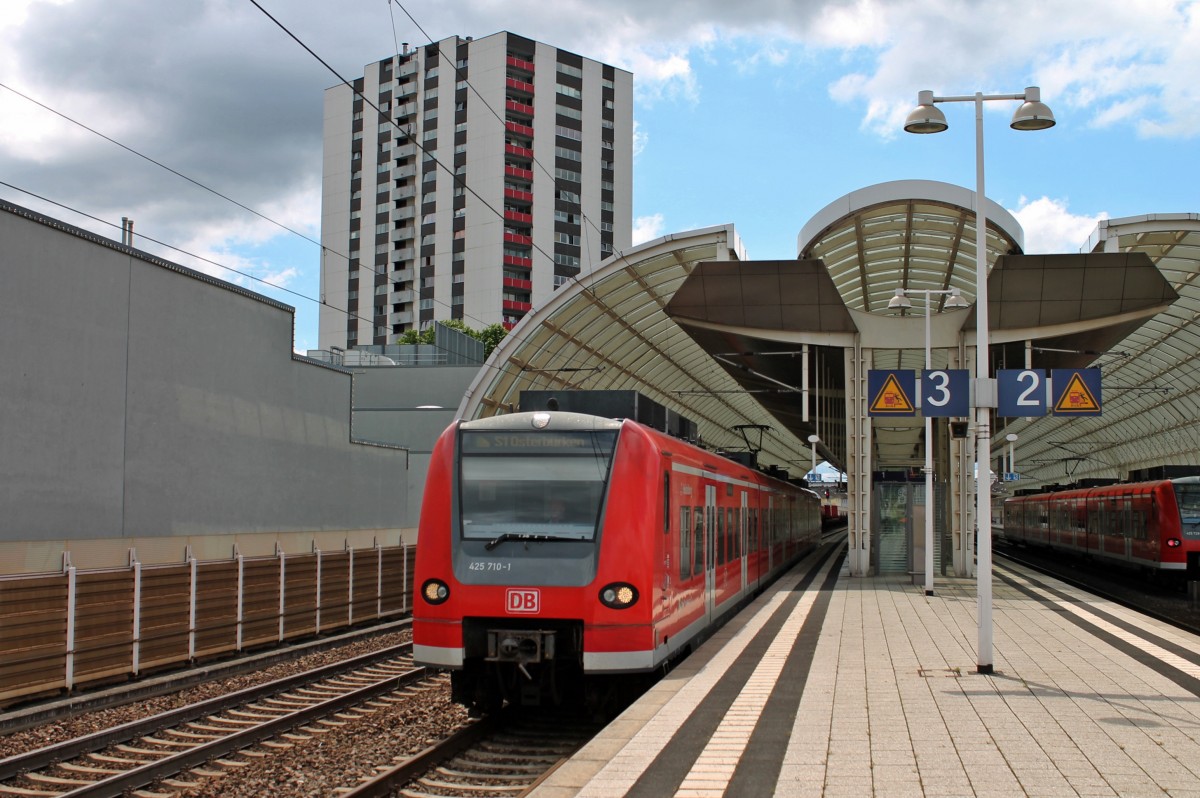 425 710-1 am 24.05.2014 als S1 nach Osterburken bei der Aufahrt in Ludwigshafen (Rhein) Mitte.