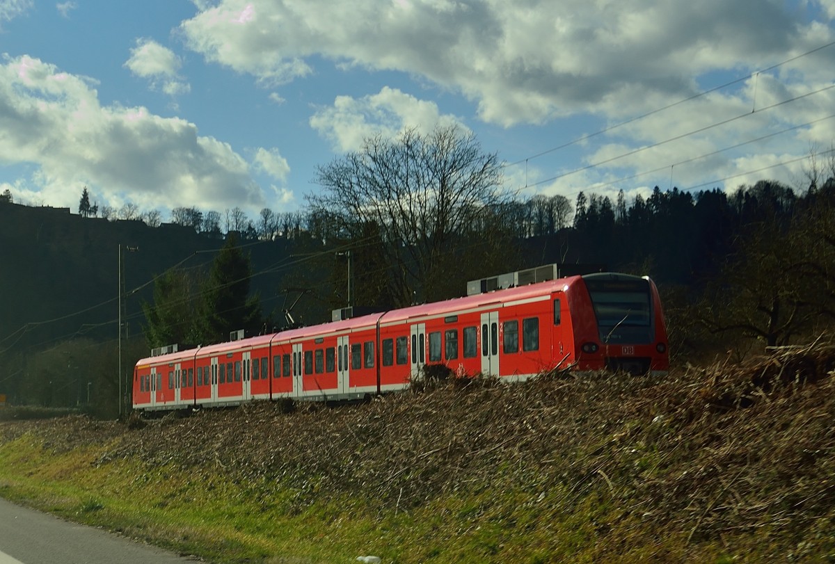 425 757-9 kurz vor Neckarsteinach. 20.2.2014