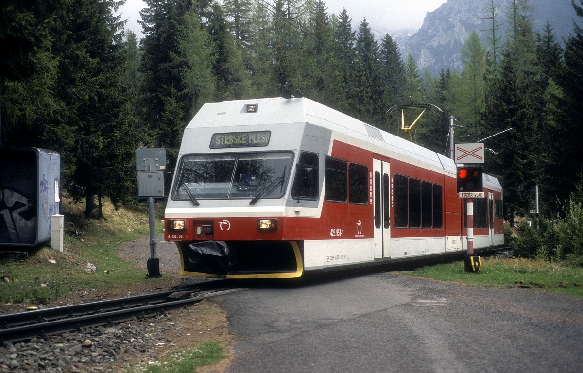 425 951  Strbske Pleso  13.05.11