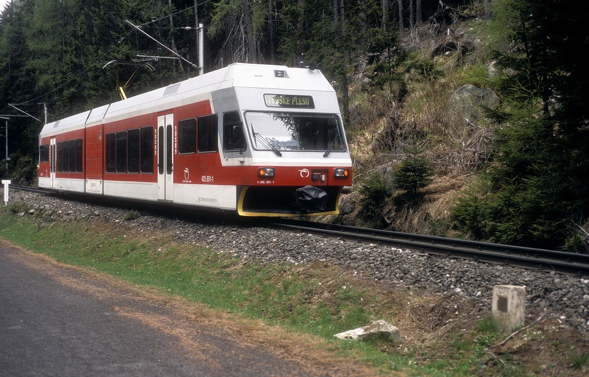 425 951  Strbske Pleso  13.05.11