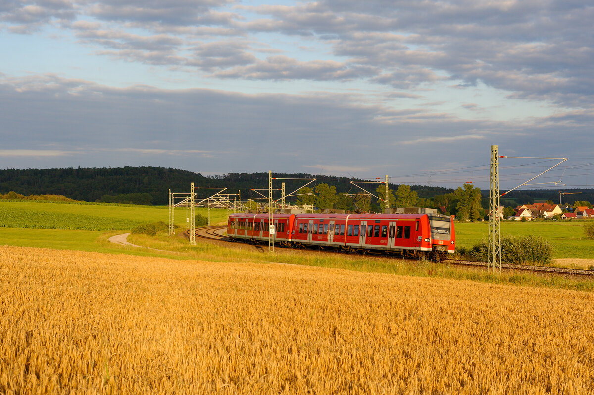 426 035 als RB 58130 (Treuchtlingen - Würzburg Hbf) bei Oberdachstetten, 17.07.2020