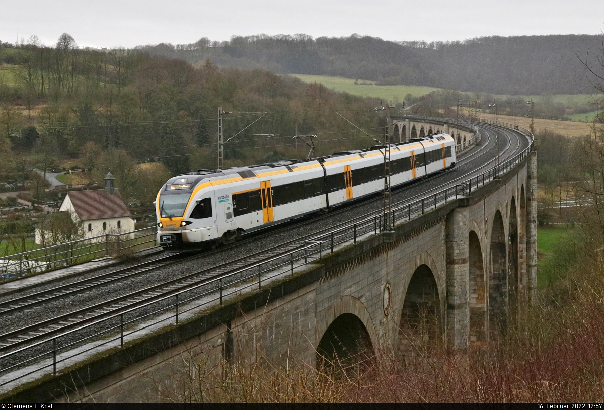 428 606-8 (ET 5.07b | Stadler FLIRT) auf dem Altenbekener Viadukt.

🧰 eurobahn GmbH & Co. KG
🚝 RB 90019 (RB89) Münster(Westf)Hbf–Warburg(Westf)
🕓 16.2.2022 | 12:57 Uhr