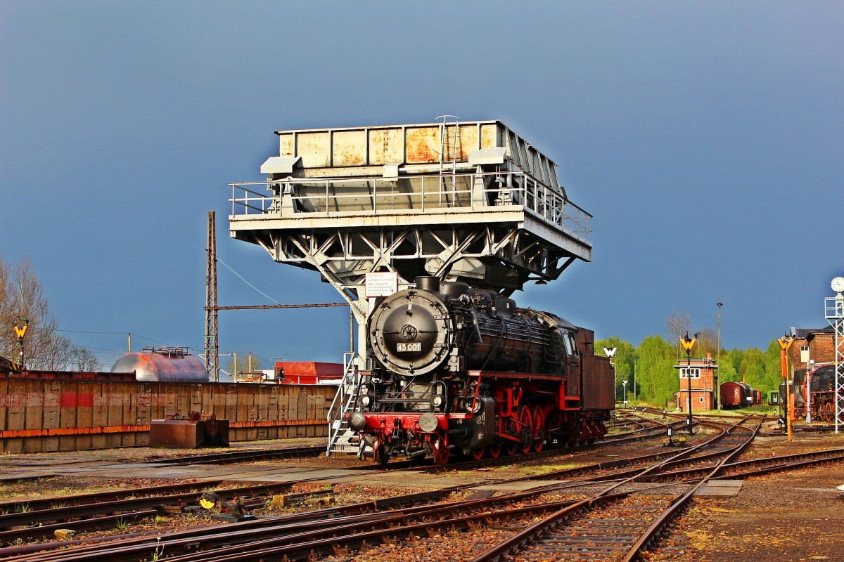 43 001 im Sächsischen Eisenbahnmuseum Chemnitz-Hilbersdorf. 09.05.2015