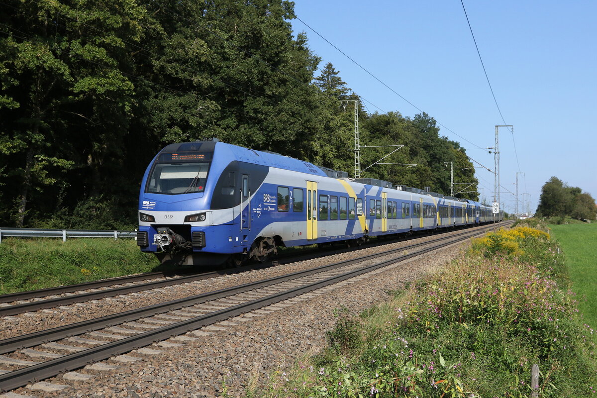 430 002 und 430 012 waren am 4. September 2024 bei Hufschlag auf dem Weg nach München.
