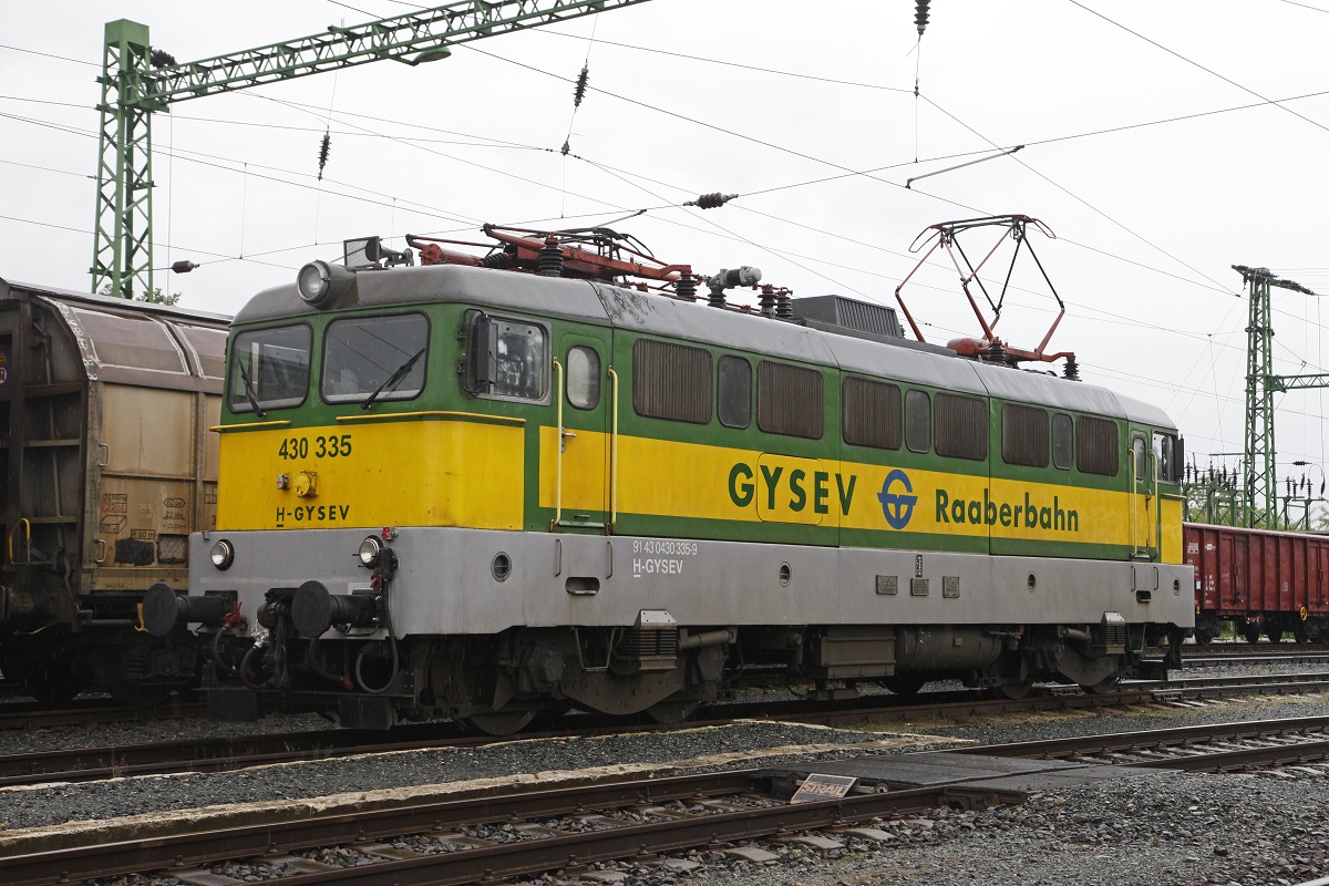 430 335 wartet am 26.05.2015 in Szentgotthard auf neue Aufgaben.