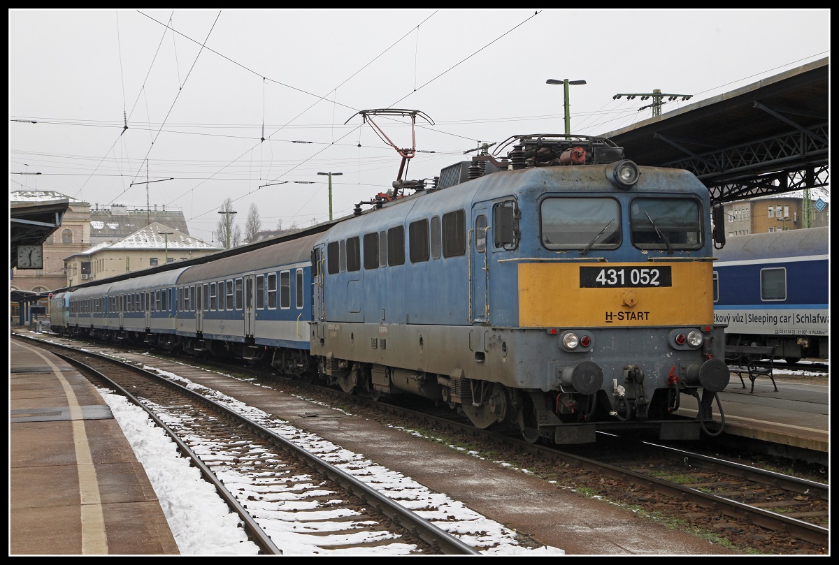 431 051 in Budapest keleti am 5.12.2019.