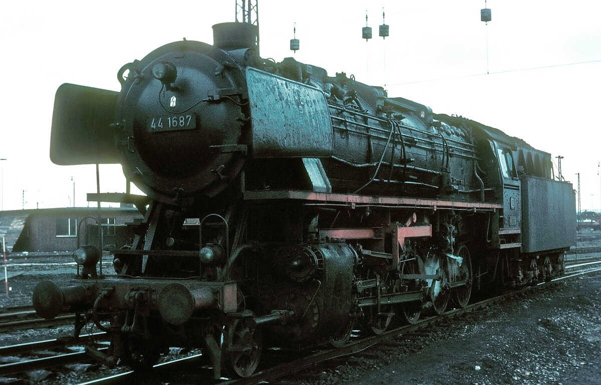 44 1687  Hamm  03. 1968