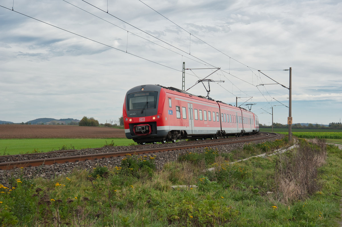 440 310 als RB (Treuchtlingen - Würzburg Hbf) bei Uffenheim, 27.10.2019