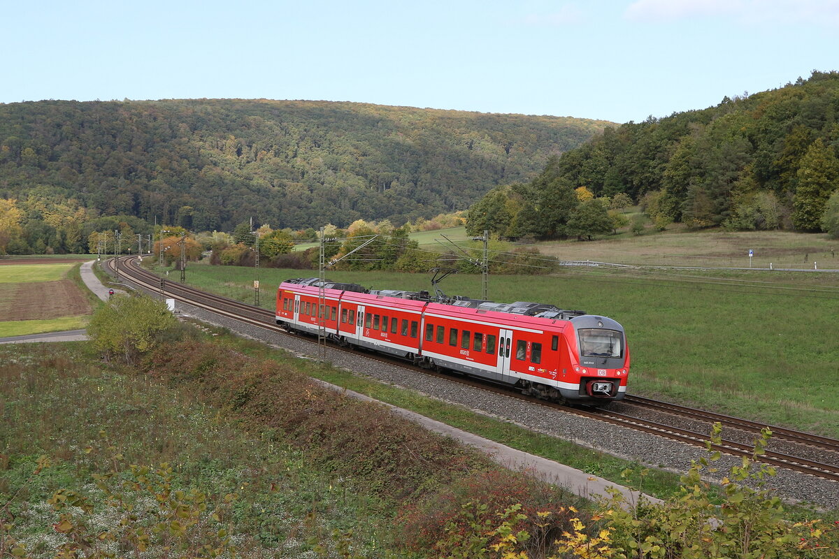 440 311 aus Gemünden kommend am 11. Oktober 2022 bei Harrbach.