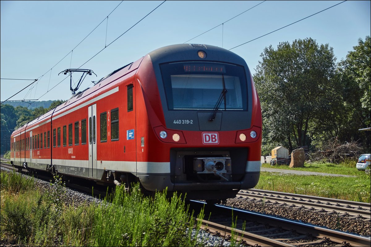 440 319-2 ist als RB in Richtung Gemünden/M.unterwegs,gesehen am 19.07.2017 bei Vollmerz.