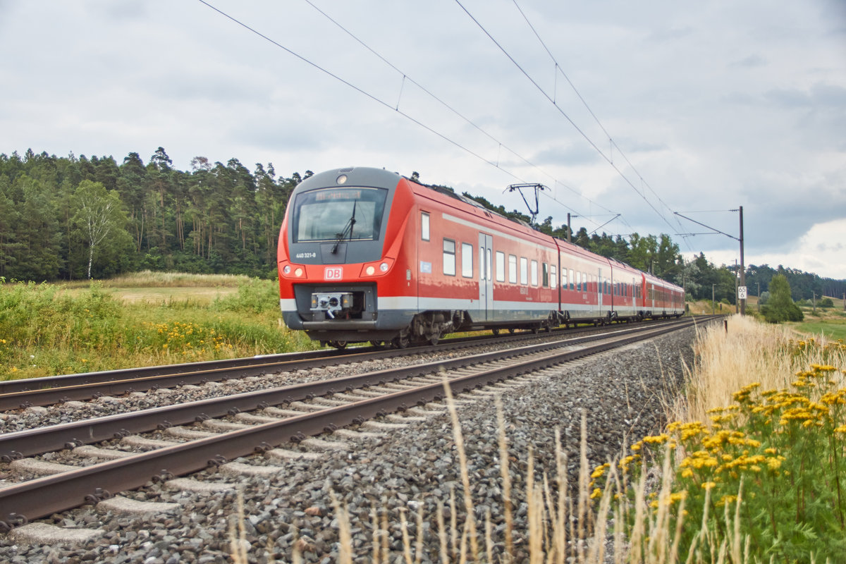 440 321-8 als RB in Richtung Würzburg unterwegs,gesehen am 11.07.2018 bei Dörflein.