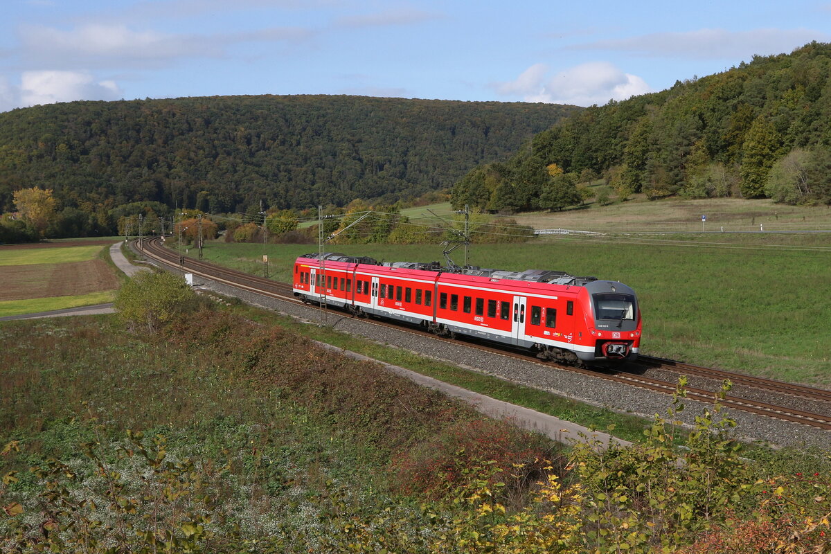 440 322 aus Gemünden kommend am 11. Oktober 2022 bei Harrbach am Main.