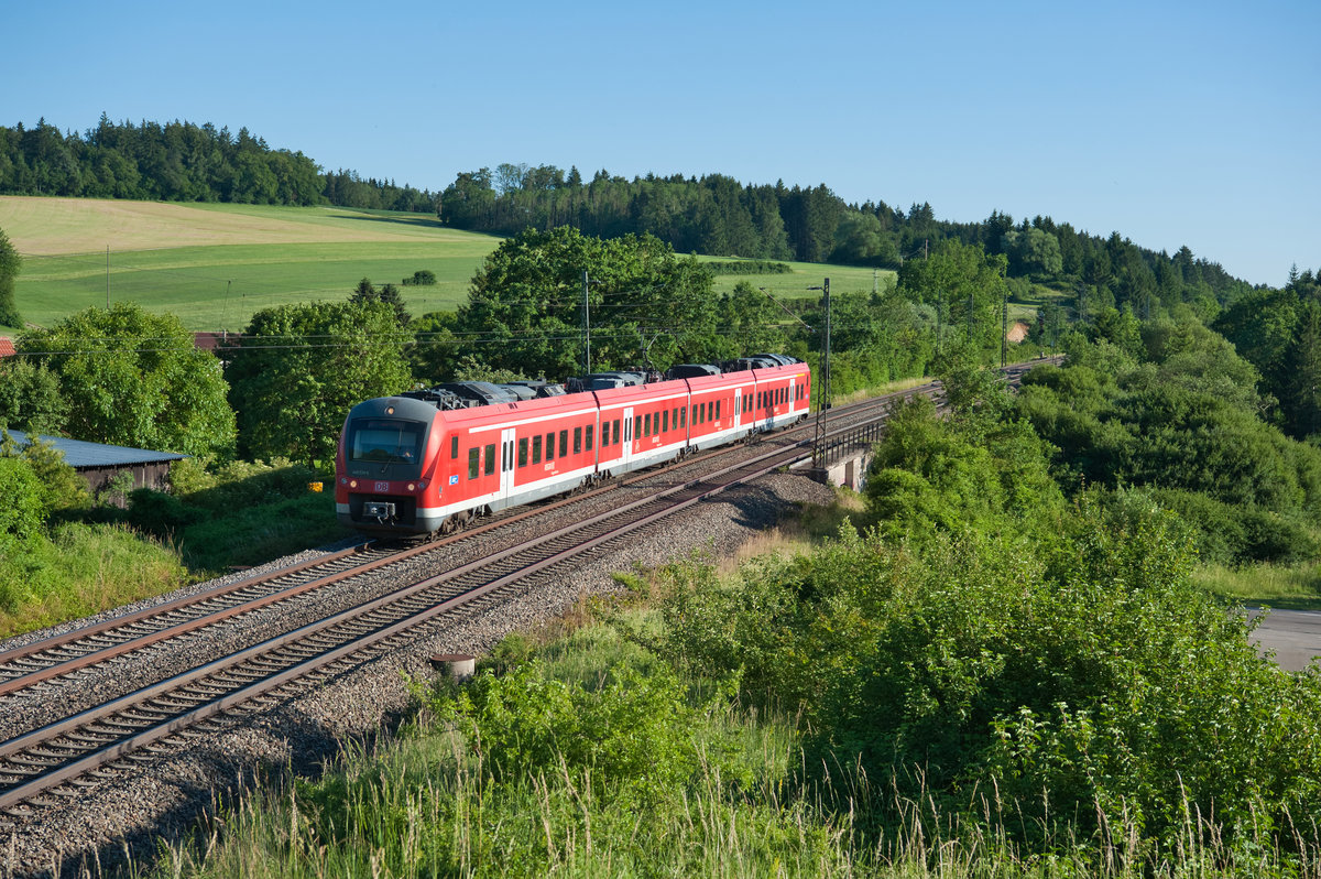 440 534 als RB 57154 von München Hbf nach Treuchtlingen bei Otting-Weilheim, 28.06.2019