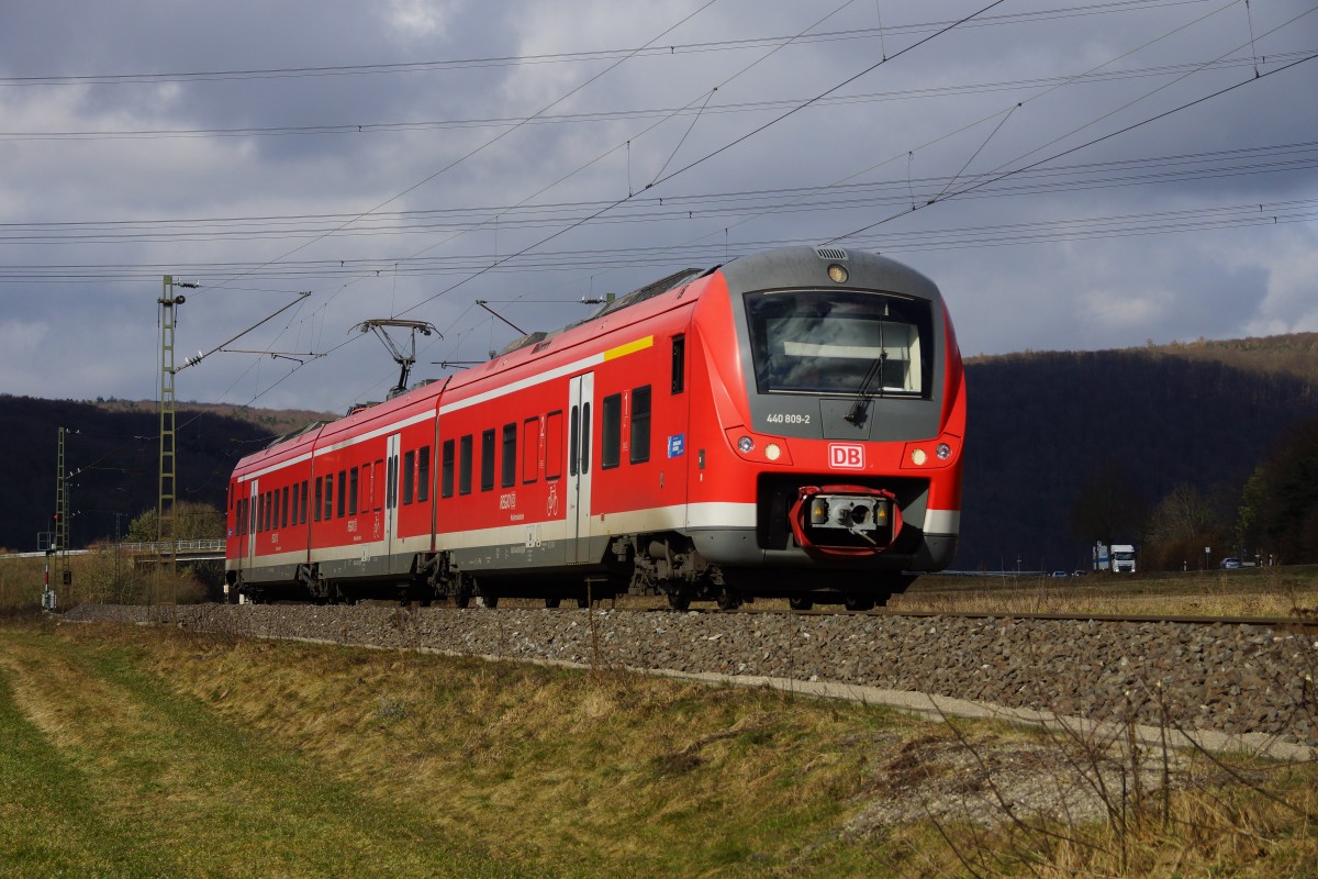 440 809-2 von DB Regio bei Harrbach am 25.02.15.