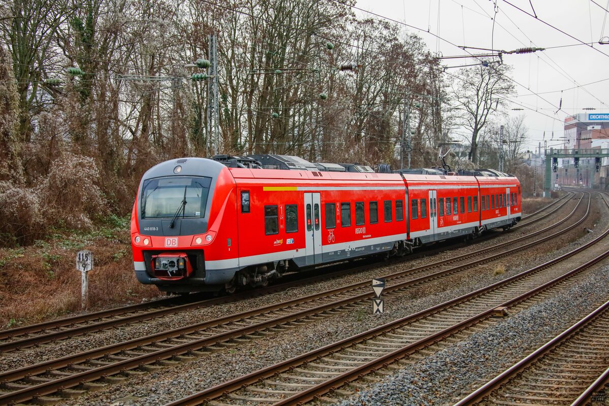 440 818-3 DB in Wuppertal, am 08.01.2022.