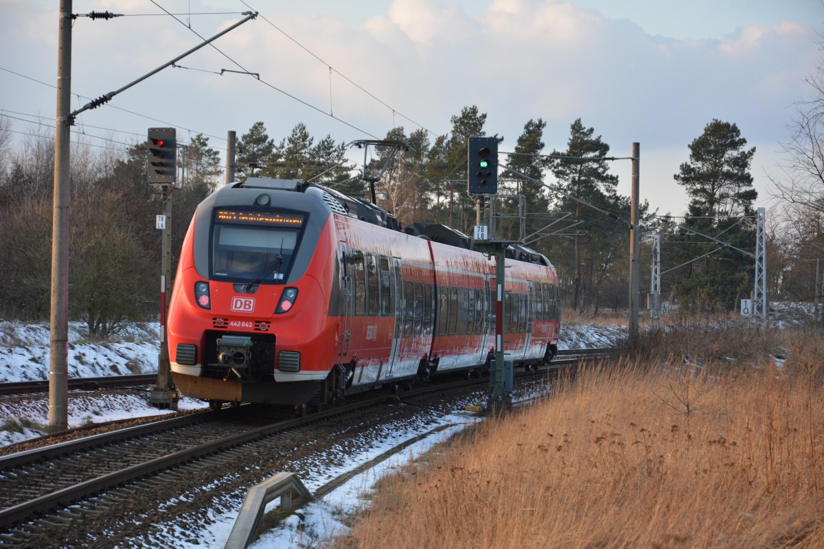 442 143 (Talent 2) unterwegs am 05.02.2015 auf der RB 18572 nach Berlin Gesundbrunnen. Aufgenommen bei Großbeeren.
