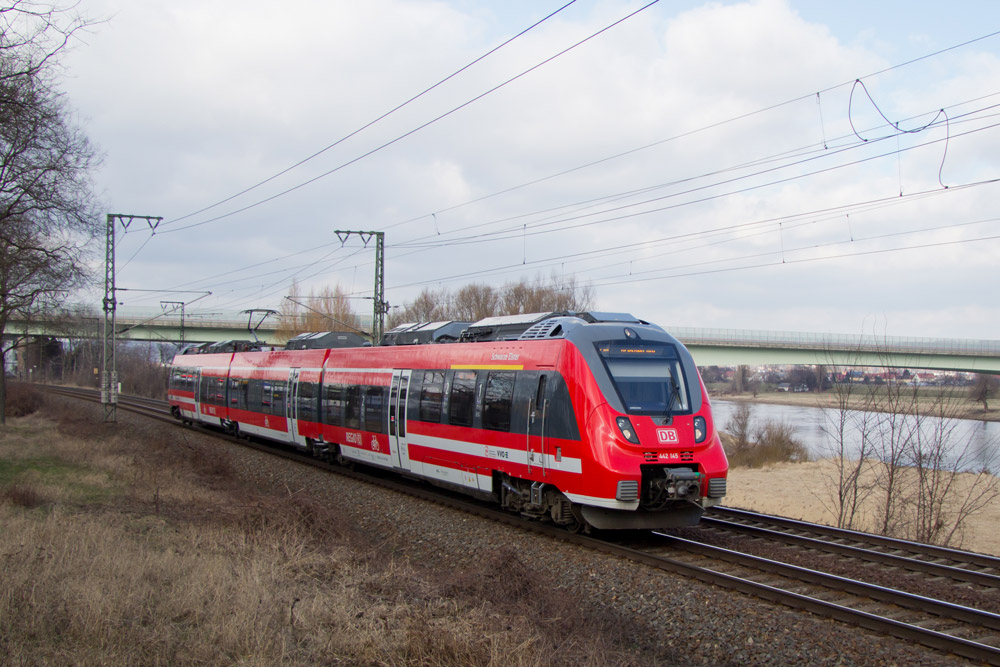 442 145 /645 als RB 18 nach Dresden Hbf zwischen Dresden-Kemnitz und Dresden-Cotta. 19.02.2014