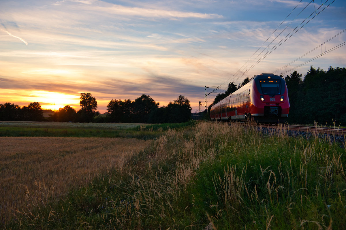 442 222 als S3 39377 (Nürnberg Hbf - Neumarkt (Oberpf)) bei Postbauer-Heng, 04.07.2019