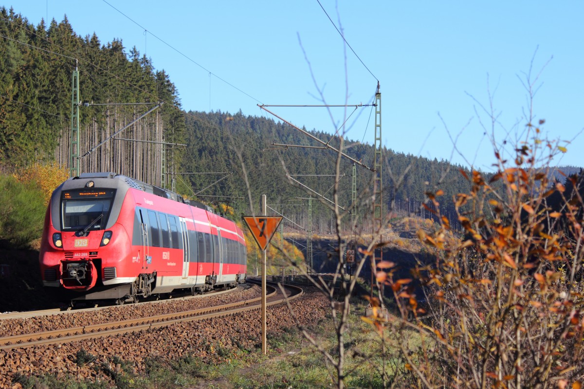 442 269  Ludwigstadt  bei Steinbach im Frankenwald am 03.11.2015. 