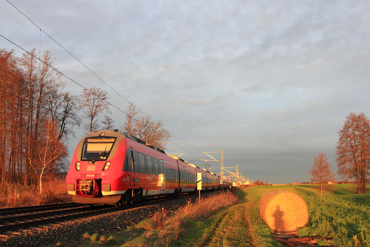 442 310 DB Regio bei Bad Staffelstein am 22.12.2015.