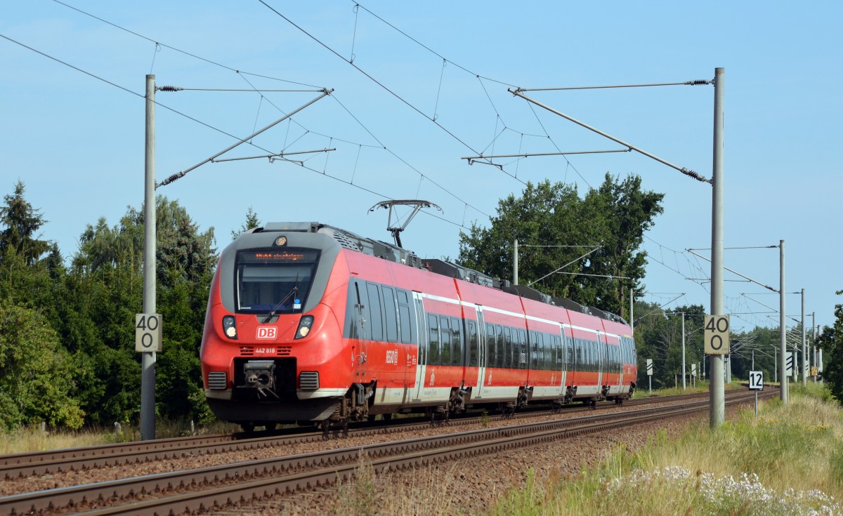 442 318 fuhr am 01.08.15 als Dienstfahrt durch Jeßnitz Richtung Bitterfeld.