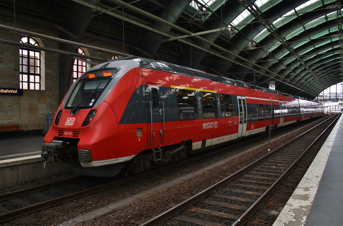 442 331-5 steht am 6.8.2017 als RB14 (RB18618) nach Nauen im Berliner Ostbahnhof bereit.