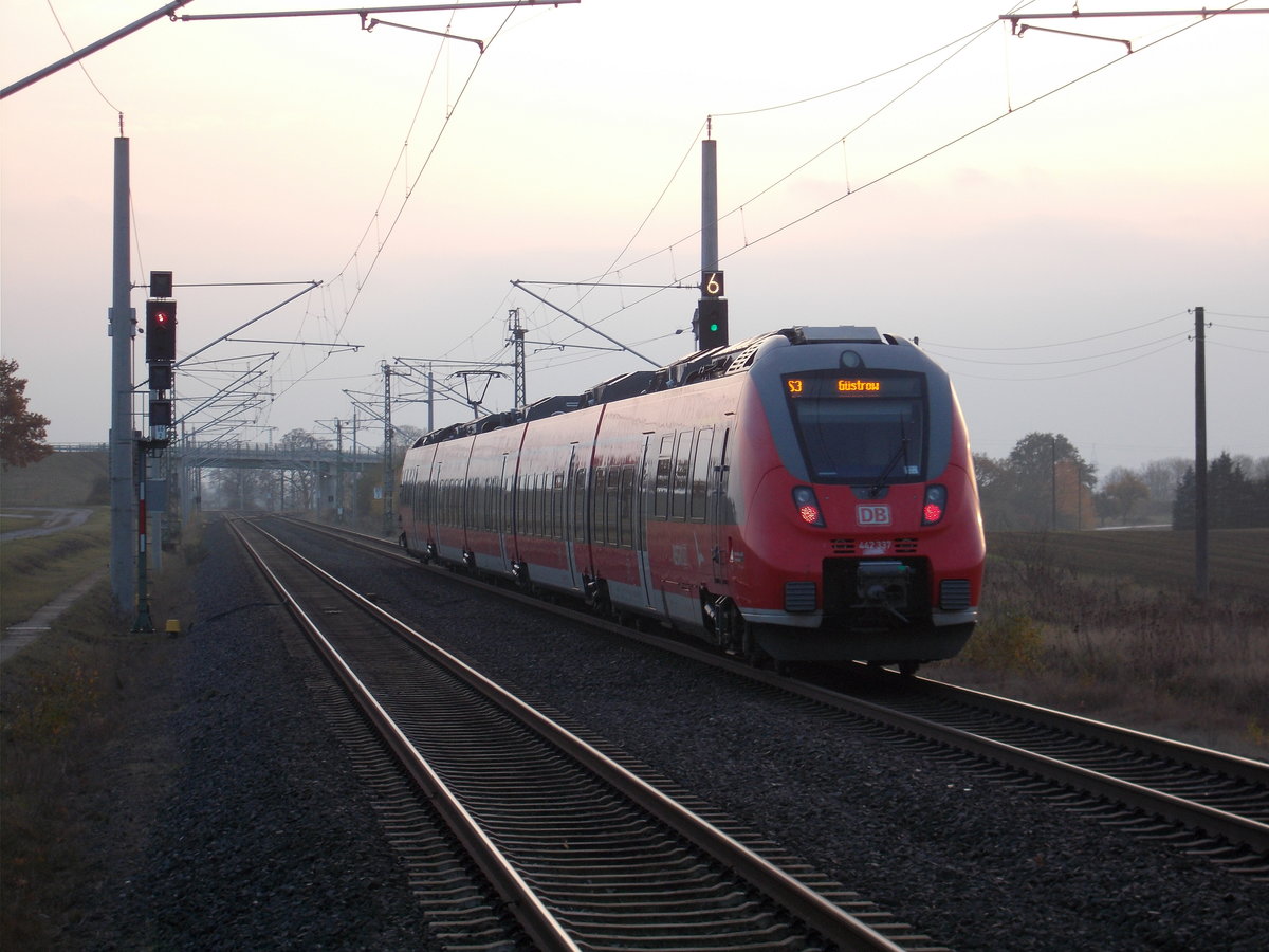 442 337 zweigte,am 09.November 2016,nach der Ausfahrt aus Plaaz nach Güstrow ab.