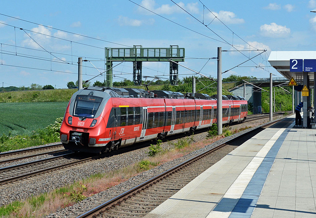 442 535/442 802 durch Merzenich in Richtung Köln - 19.05.2014