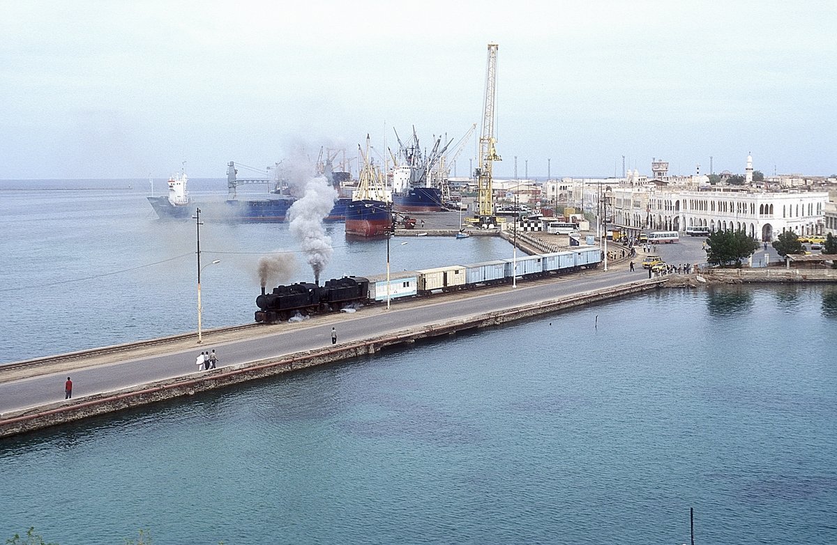 442 59 + 442 54  Massawa  19.01.03