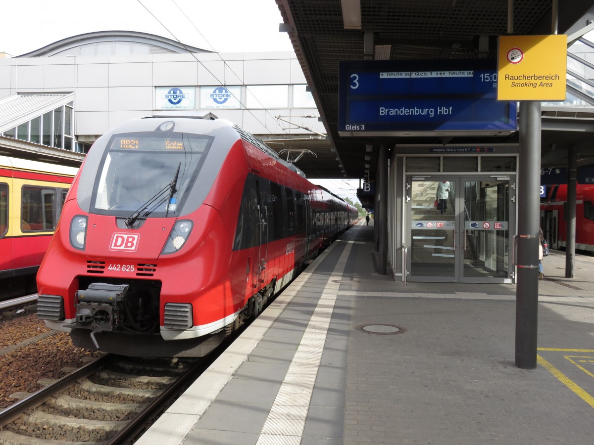442 625 am 25.09.2014 in Potsdam als RB 21 nach Golm 