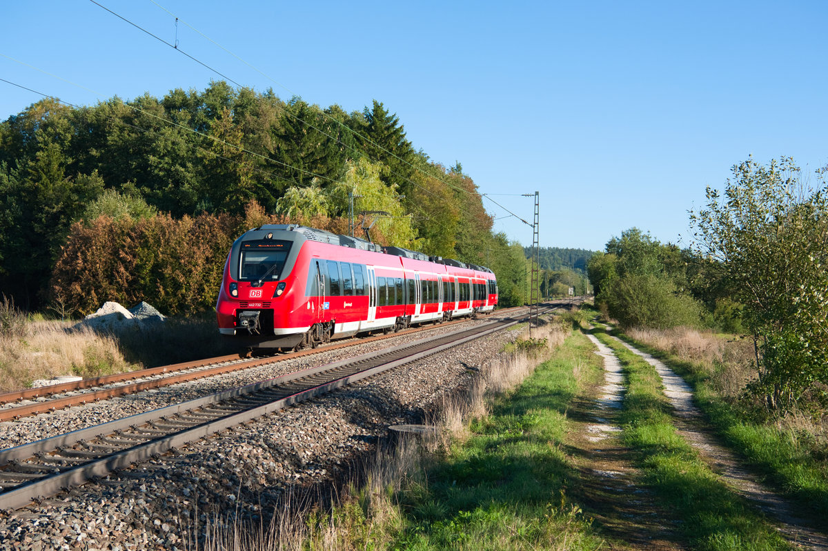 442 732 als S3 39360 von Neumarkt (Oberpf) nach Nürnberg Hbf bei Postbauer-Heng, 27.09.2018