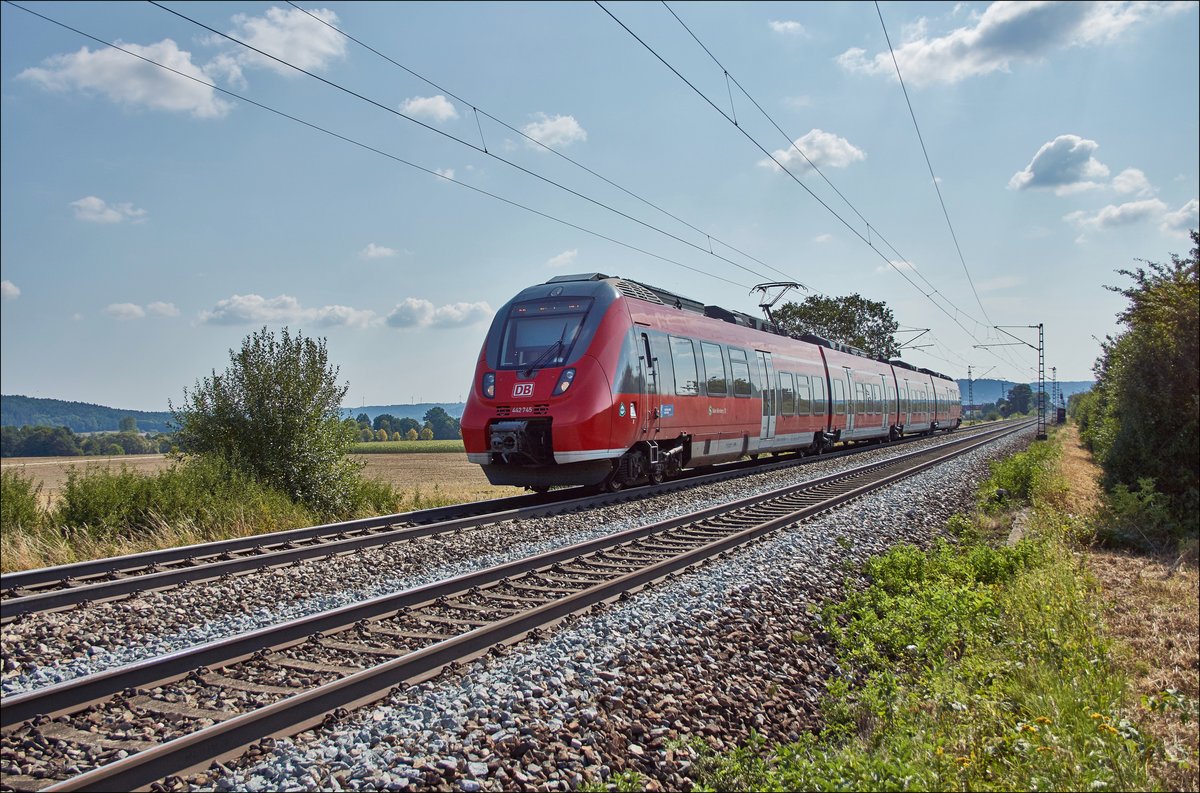 442 745 als RB ist hier am 16.08.2018 bei Pölling in Richtung Nürnberg/Hbf. unterwegs.