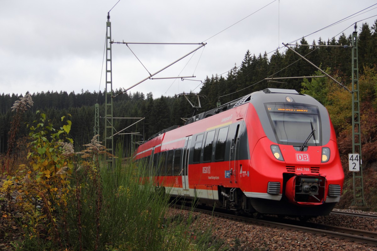 442 769  Ludwigstadt  bei Steinbach im Frankenwald am 23.10.2015. 