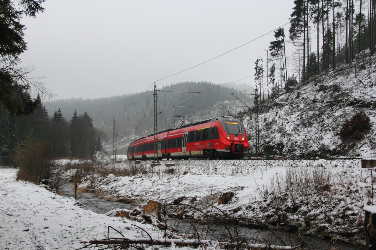 442 772 DB Regio auf der Frankenwaldrampe bei Steinbach am 23.01.2015.