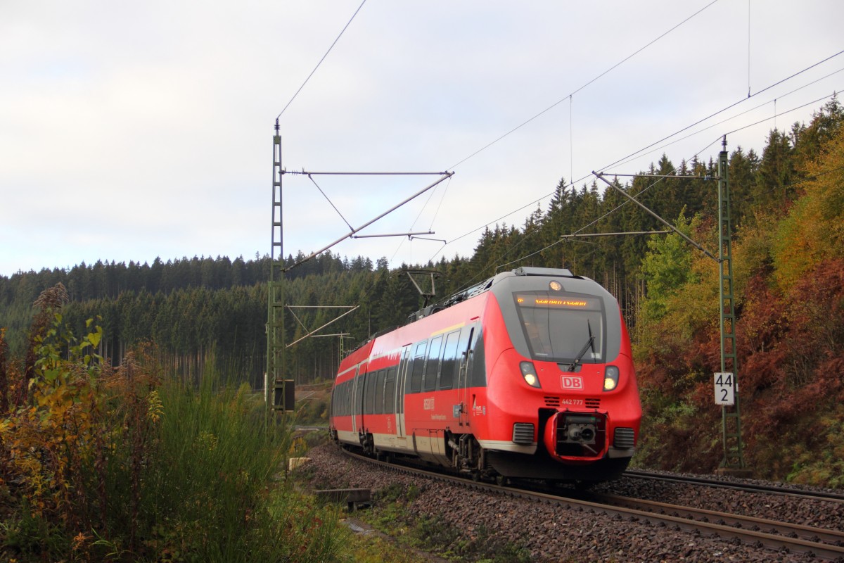 442 777 DB Regio bei Steinbach im Frankenwald am 23.10.2015. 