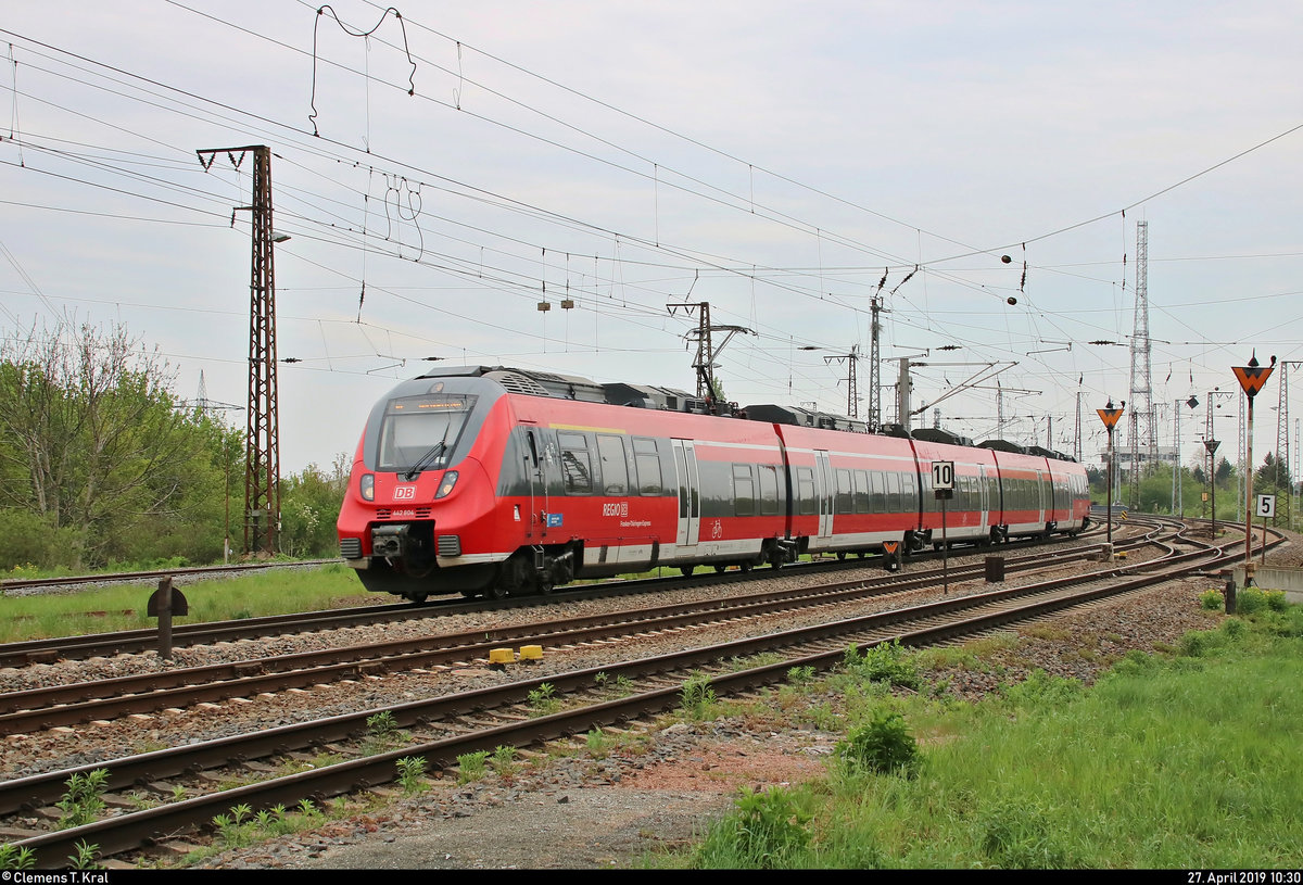 442 804 (Bombardier Talent 2) des Franken-Thüringen-Express (FTX | DB Regio Bayern) als RE 4987 von Leipzig Hbf nach Nürnberg Hbf fährt in Großkorbetha auf der Bahnstrecke Halle–Bebra (KBS 580).
[27.4.2019 | 10:30 Uhr]