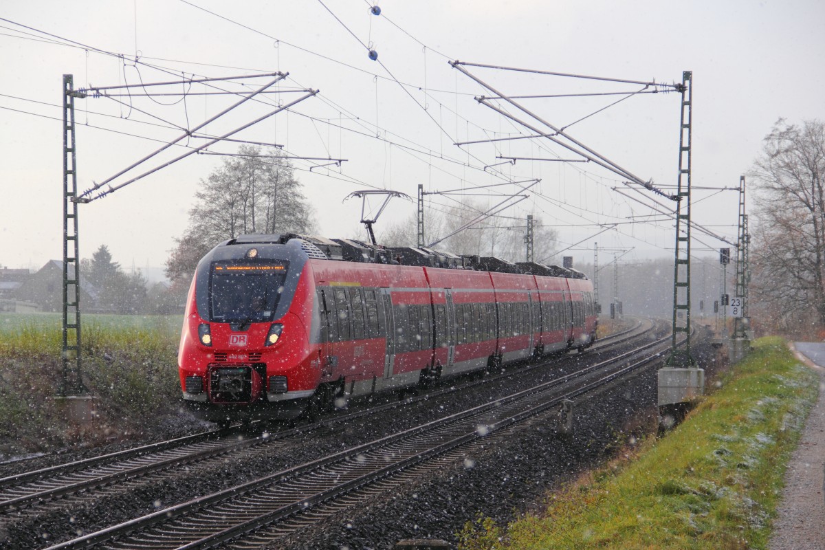 442 807 DB Regio bei Staffelstein am 26.11.2013.
