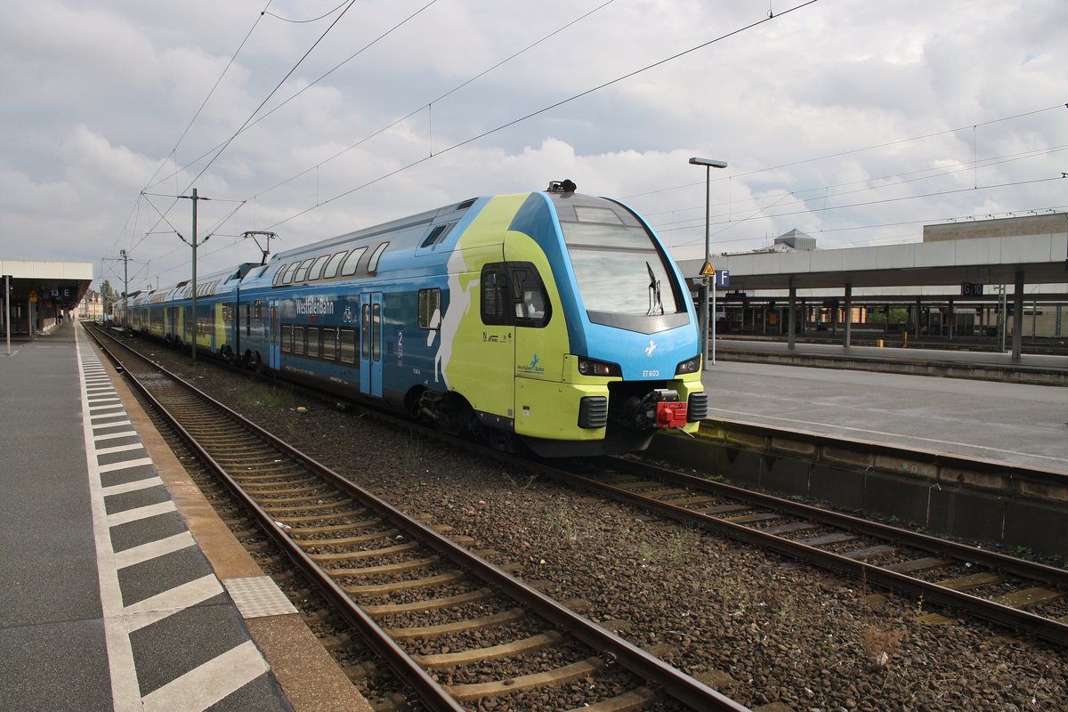 445 003-7 verlässt am 5.8.2017 als RE60 (WFB95782) von Braunschweig Hauptbahnhof nach Rheine den Hauptbahnhof der niedersächsischen Landeshauptstadt.