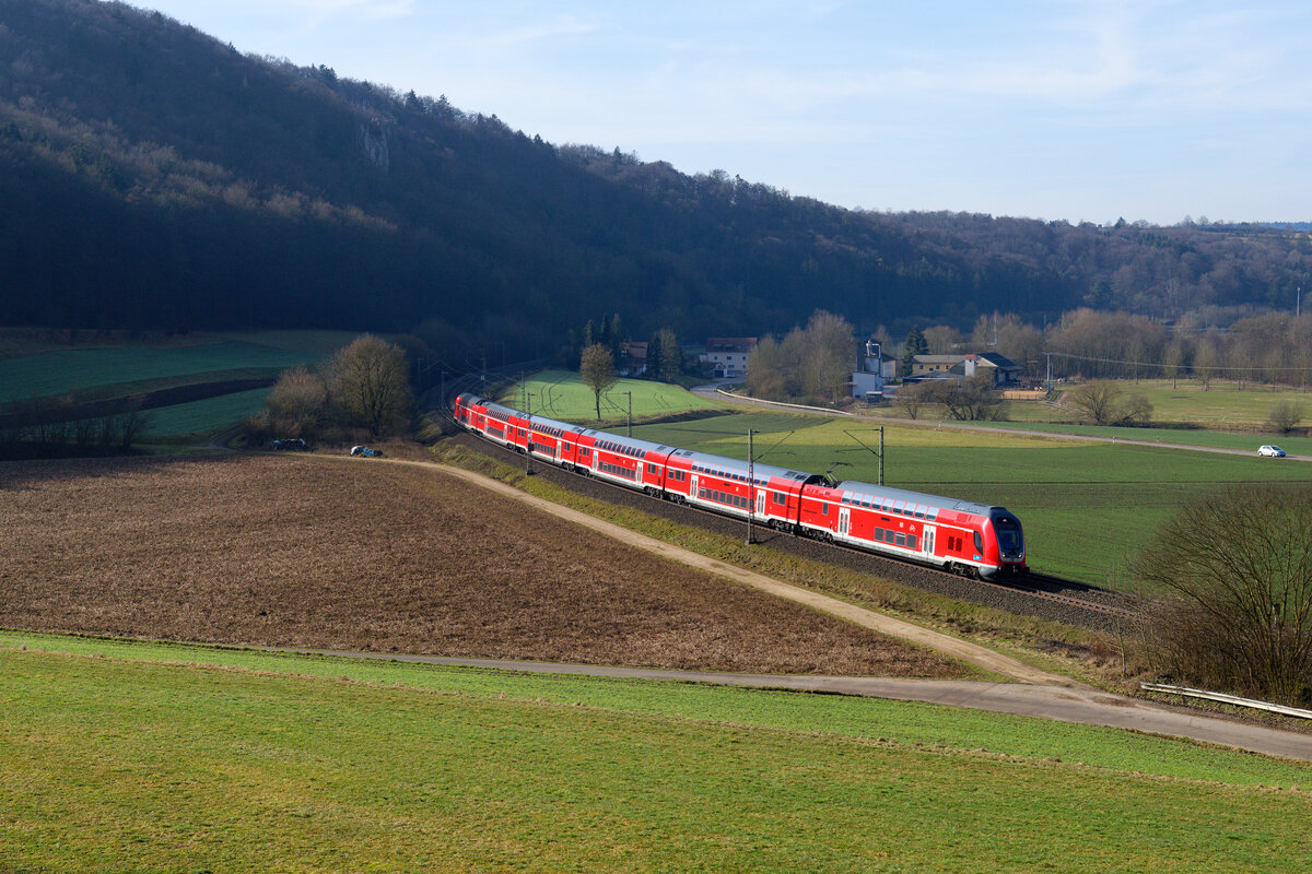 445 082 DB Regio als RB 59093 (Nürnberg Hbf - München Hbf) bei Breitenfurt, 20.02.2021