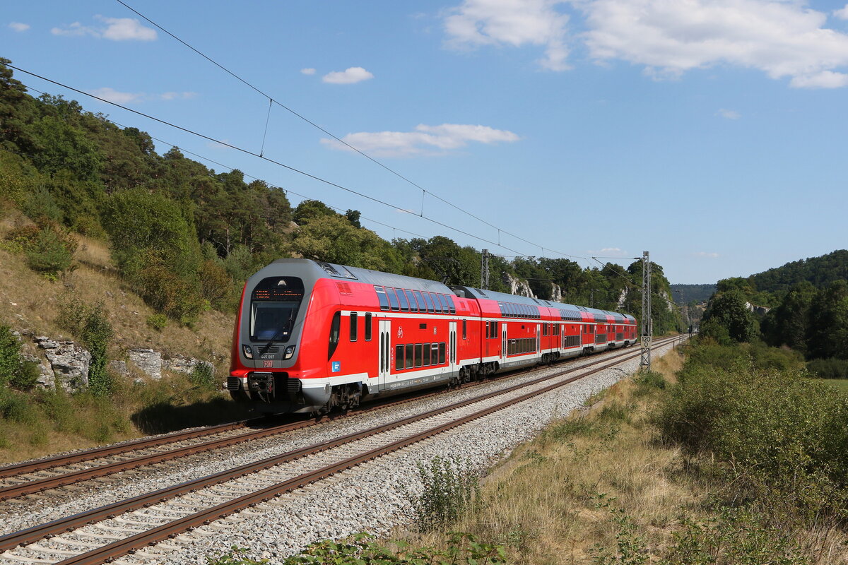 445 097 am 9. August 2022 bei Hagenacker im Altmühltal.