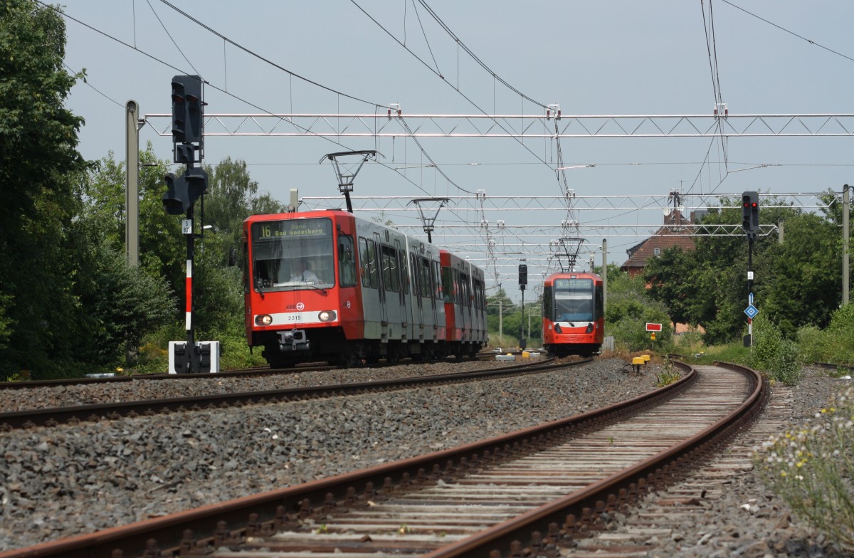 451 315 KVB 2315 fuhr am 15.07.13 durch Hersel.