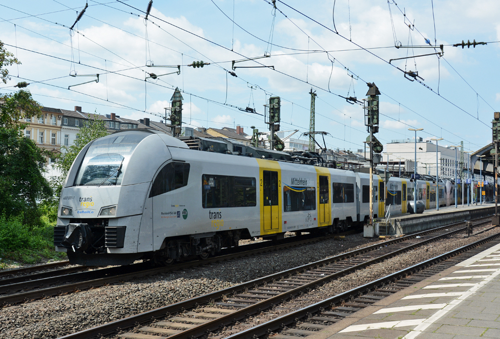 460 001-1 Ausfahrt Bonner Hbf in Richtung Koblenz - 07.08.2014