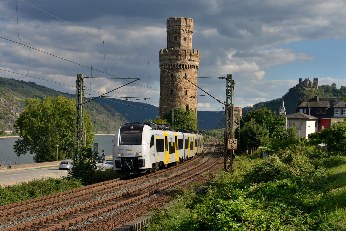 460 006 am 10.09.2015 bei Oberwesel. 