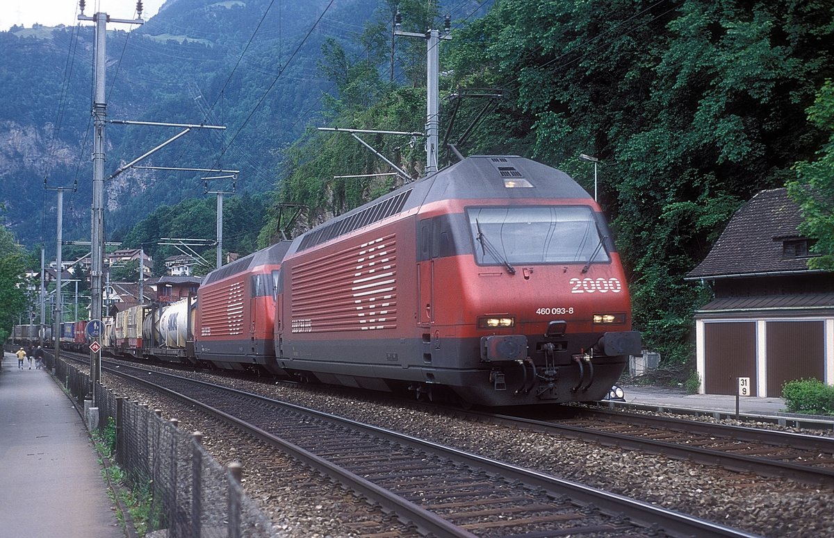 460 093 + 460 052  Flüelen  11.06.99