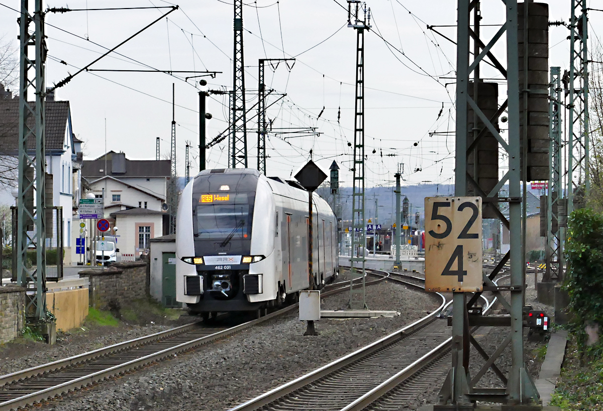 462 031 RRX als RE5 nach Wesel, Ausfahrt Bf Remagen - 16.03.2020
