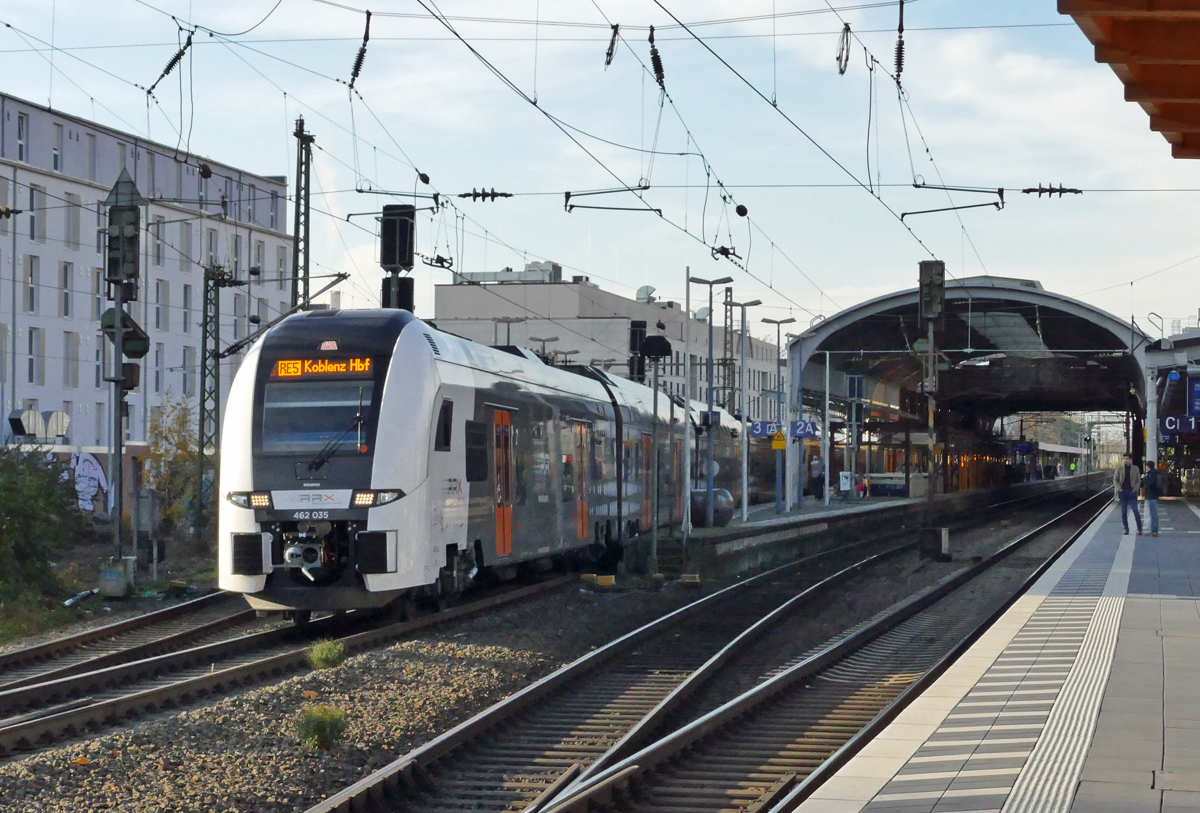 462 035 RE5 nach Koblenz, RRX/NationalExpress, Ausfahrt Hbf Bonn - 24.11.2019