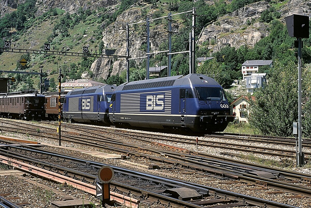 465 003 + 465 008  Brig  19.07.95