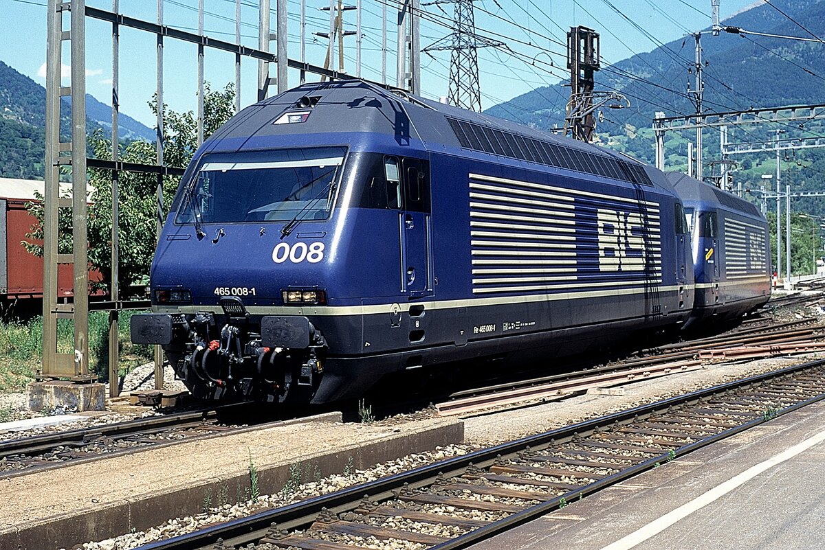 465 008 + 465 003  Brig  19.07.95